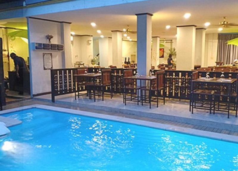 Ratana Hotel Chiang Mai Bagian luar foto